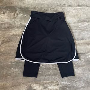 Like snoga black skirt with leggings size small